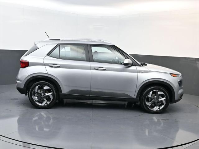 2025 Hyundai Venue SEL 2025 Hyundai Venue SEL