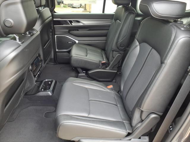 2026 Jeep Grand Wagoneer Limited Altitude 4x4