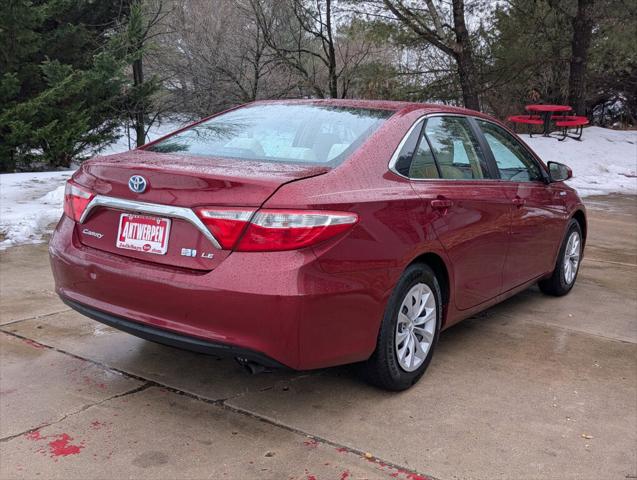 2017 Toyota Camry Hybrid LE