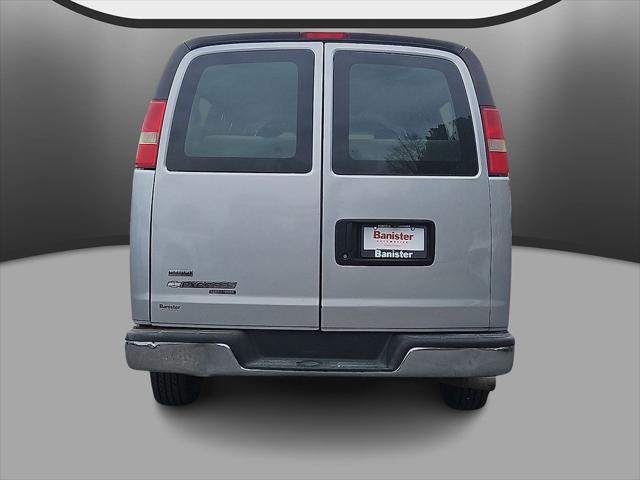 2011 Chevrolet Express LT