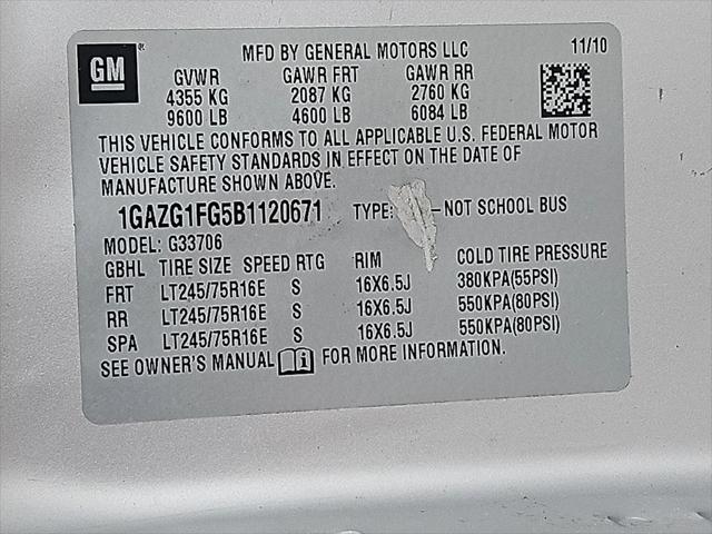 2011 Chevrolet Express LT