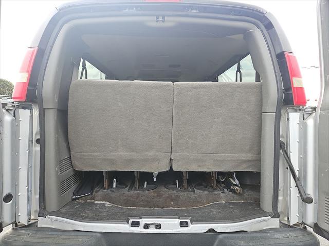 2011 Chevrolet Express LT