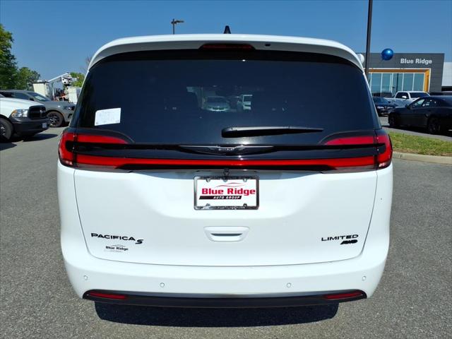 2026 Chrysler Pacifica Limited AWD