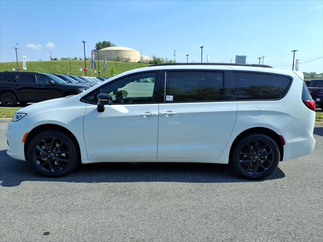 2026 Chrysler Pacifica Limited AWD