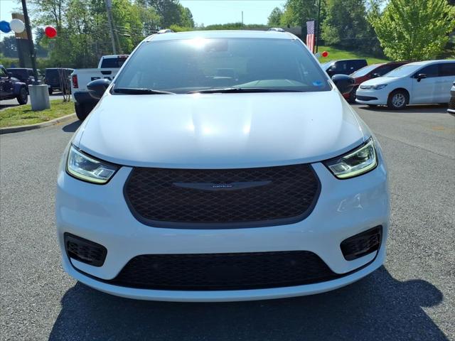 2026 Chrysler Pacifica Limited AWD
