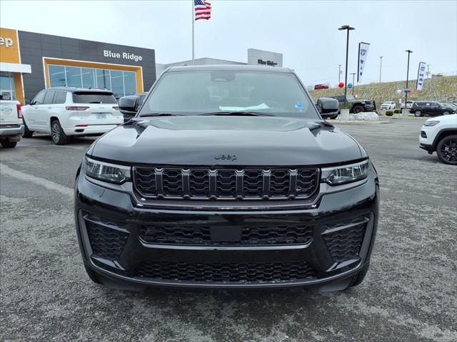 2026 Jeep Grand Cherokee Altitude 4x4