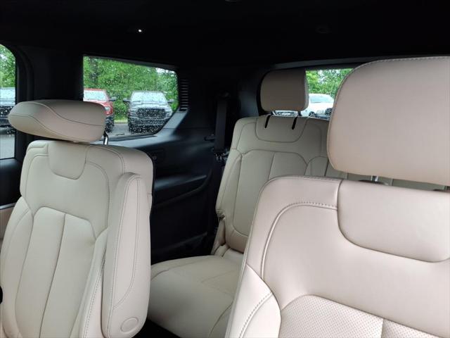2026 Jeep Grand Cherokee L Limited 4x4