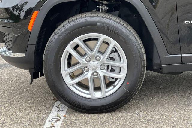 2026 Jeep Grand Cherokee L Grand Cherokee Laredo X 4x4
