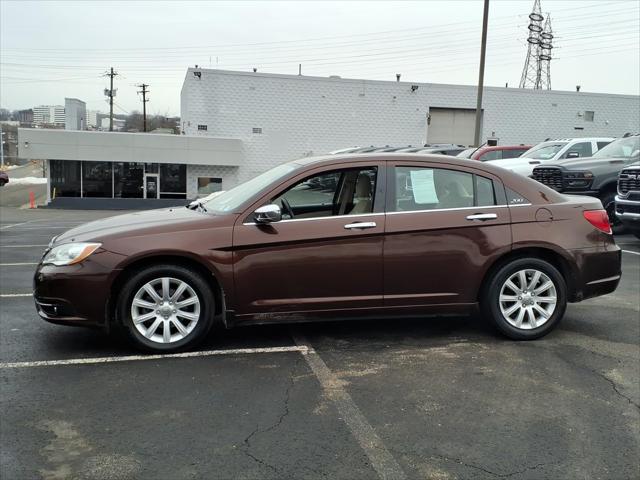 2013 Chrysler 200 Limited 2013 Chrysler 200 Limited