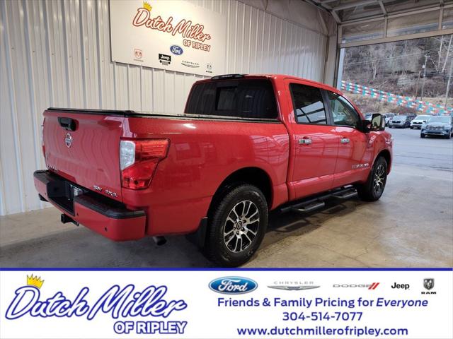 2020 Nissan TITAN Crew Cab SV 4x4 2020 Nissan TITAN Crew Cab SV 4x4