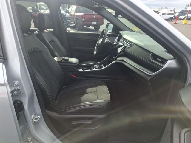 2025 Jeep Grand Cherokee L Altitude X 4x4