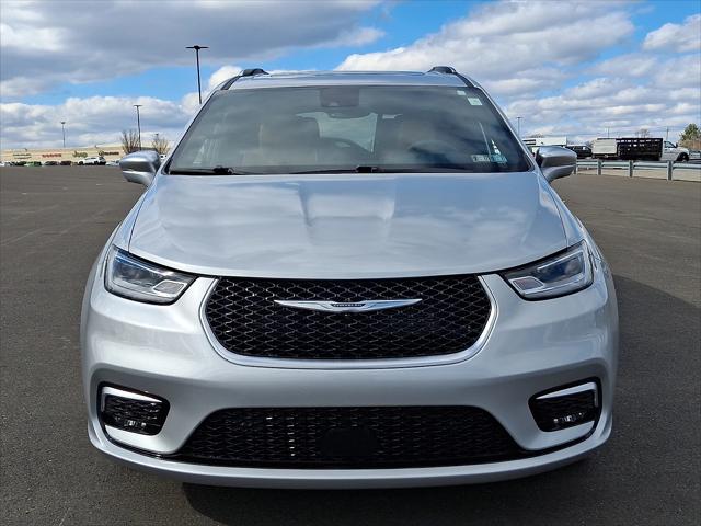 2024 Chrysler Pacifica Pinnacle AWD