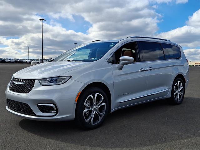 2024 Chrysler Pacifica Pinnacle AWD