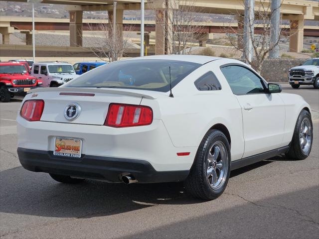 2010 Ford Mustang V6