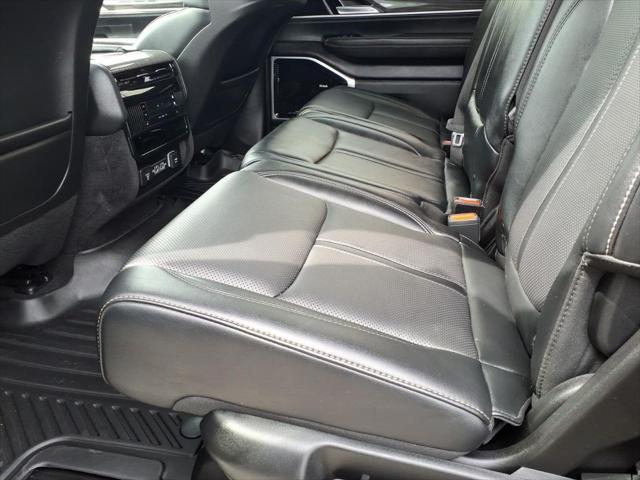 2022 Jeep Wagoneer Series III 4x4