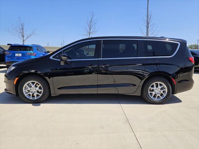 2026 Chrysler Voyager VOYAGER LX