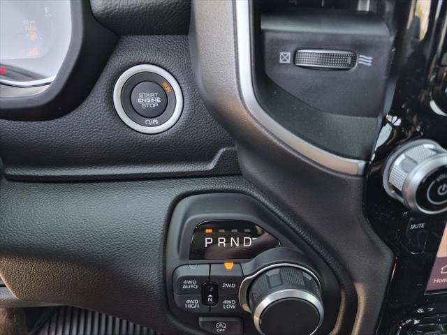 2026 Ram 1500 Lone Star Crew Cab 4x4 5'7" Box