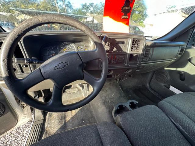 2005 Chevrolet Silverado 1500 Work Truck