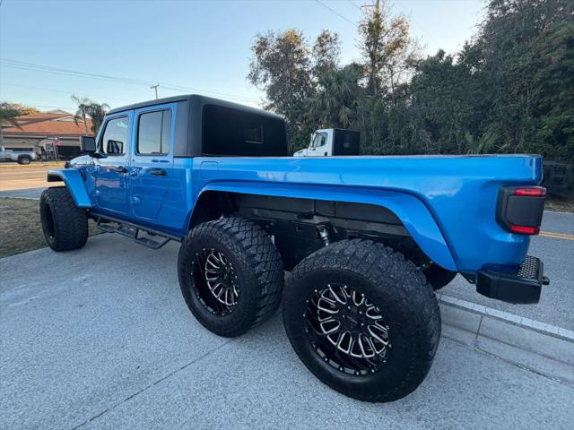 2022 Jeep Gladiator Sport