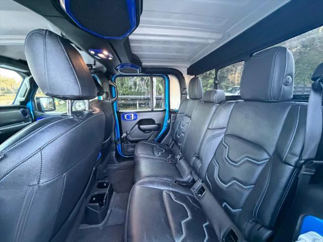 2022 Jeep Gladiator Sport