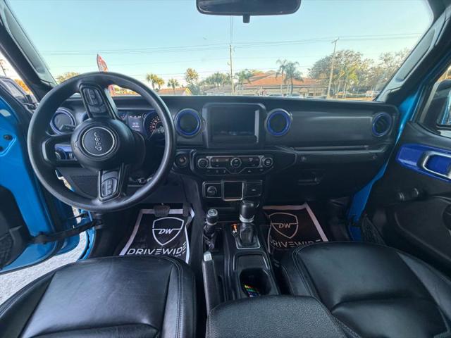 2022 Jeep Gladiator Sport