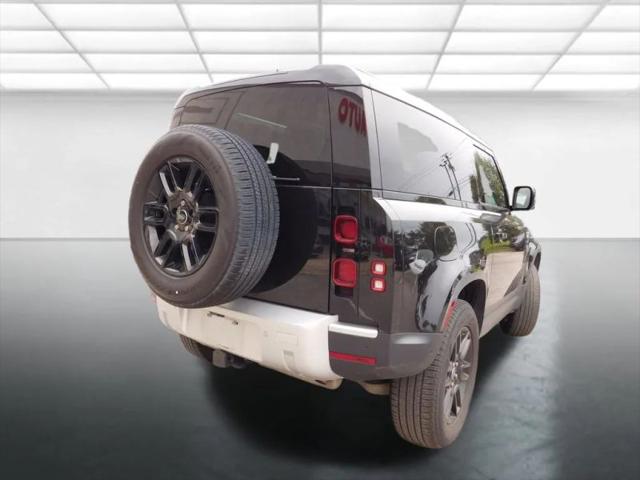 2024 Land Rover Defender 90 P300 S