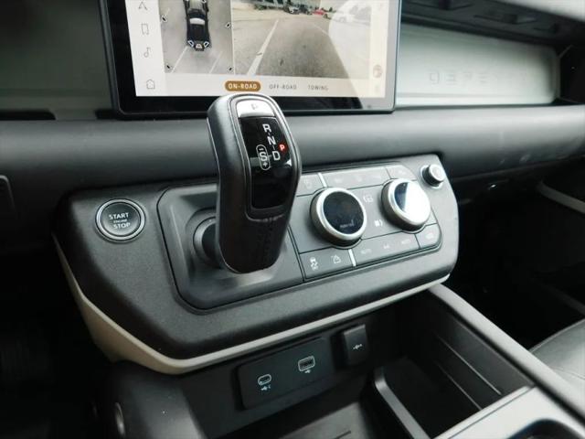2024 Land Rover Defender 90 P300 S