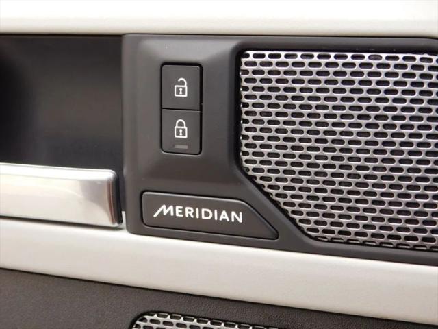 2024 Land Rover Defender 90 P300 S