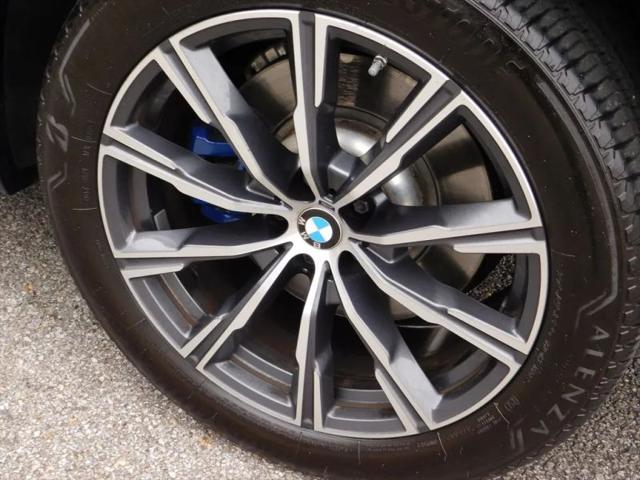 2021 BMW X5 M50i