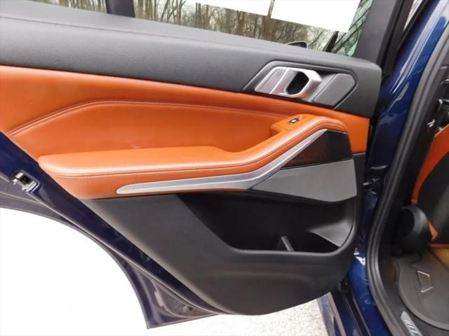 2021 BMW X5 M50i