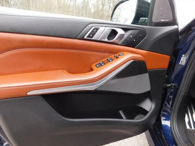 2021 BMW X5 M50i
