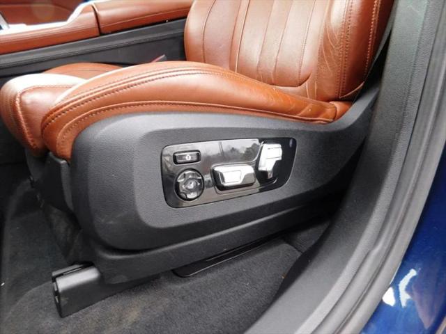 2021 BMW X5 M50i