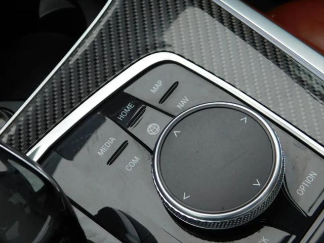 2021 BMW X5 M50i