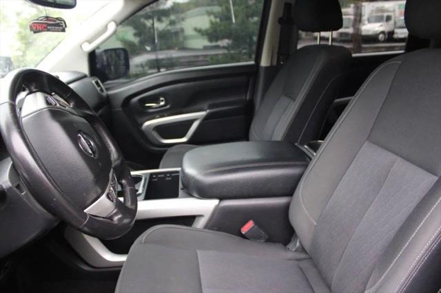 2018 Nissan Titan SV
