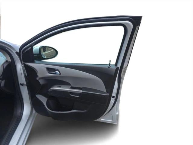 2018 Chevrolet Sonic Premier Auto