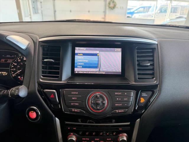 2015 Nissan Pathfinder SL