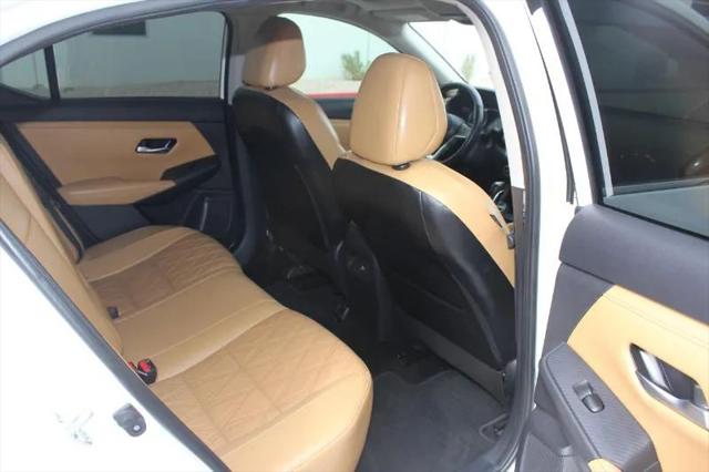 2022 Nissan Sentra SV Xtronic CVT