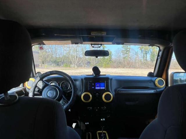 2012 Jeep Wrangler Unlimited Sport