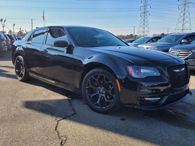 2019 Chrysler 300 Touring