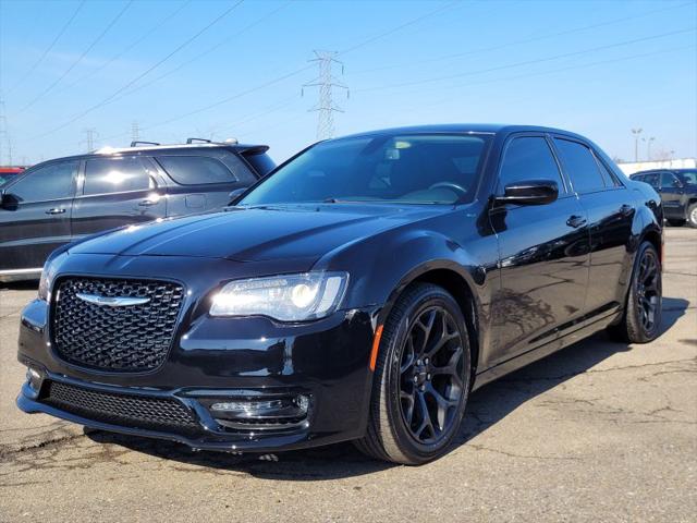 2019 Chrysler 300 Touring