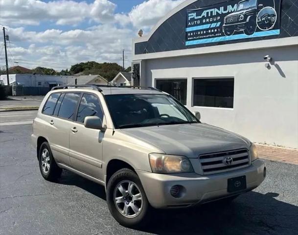2004 Toyota Highlander Base for sale in West Palm Beach, FL