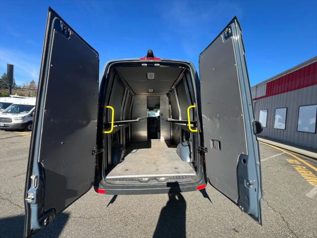2018 Mercedes-Benz Sprinter 2500 Standard Roof V6