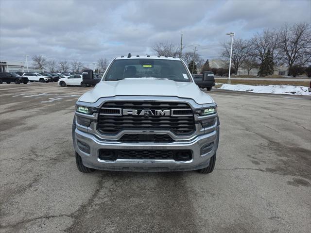 2025 RAM Ram 5500 Chassis Cab RAM 5500 TRADESMAN CHASSIS CREW CAB 4X4 84 CA