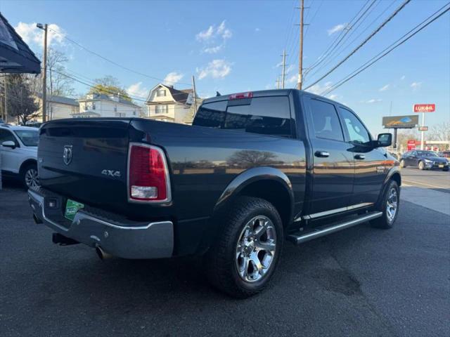 2018 Ram 1500 Laramie Crew Cab 4x4 5'7" Box
