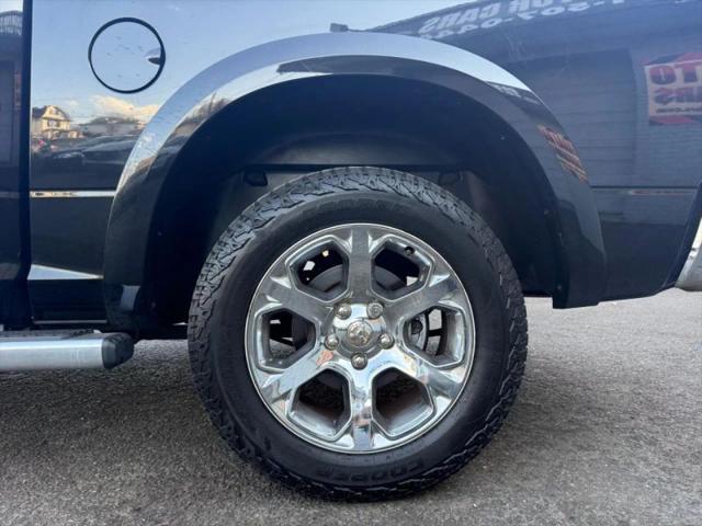 2018 Ram 1500 Laramie Crew Cab 4x4 5'7" Box