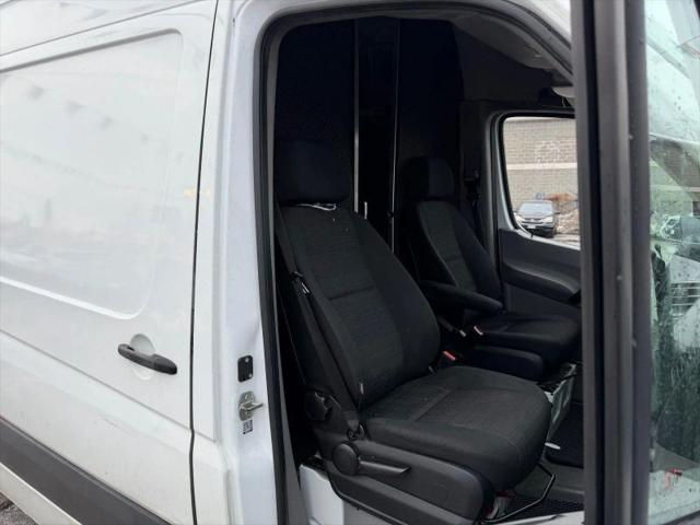 2017 Freightliner Sprinter Base