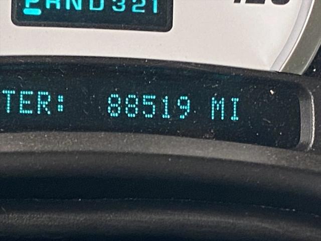 2003 HUMMER H2 Base