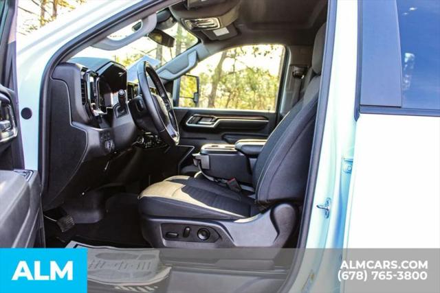 2025 Chevrolet Silverado 2500HD 4WD Crew Cab Standard Bed LT