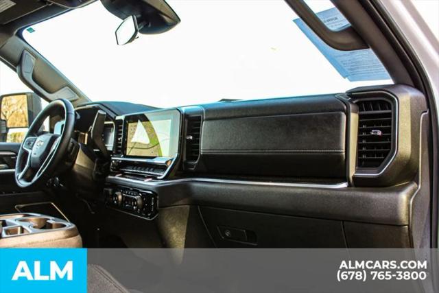 2025 Chevrolet Silverado 2500HD 4WD Crew Cab Standard Bed LT