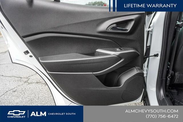 2025 Chevrolet Trax FWD LT